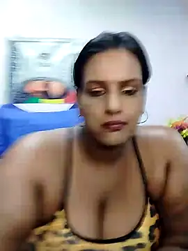 Snapshot of NWC4LYF chatting on February 2025 06:54:01 AM NWC4LYF online show from February 2025 06:54:01 AM