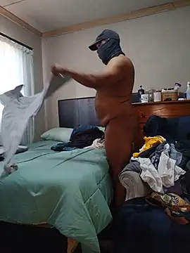 CharlesBlk79  online show from June 2026 07:21:01 AM