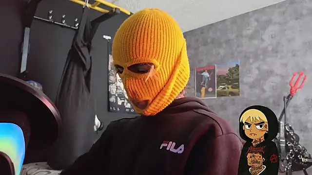 Snapshot of AcidMilo chatting on October 2025 07:38:02 PM AcidMilo online show from October 2025 07:38:02 PM