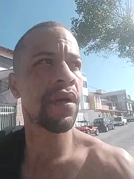 Snapshot of RussaoCF chatting on October 2025 10:52:02 AM RussaoCF online show from October 2025 10:52:02 AM