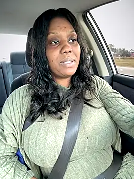 1Topgyal online show from December 2025 05:52:02 PM