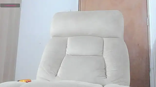 ZoeStewart online show from March 2025 11:23:01 PM