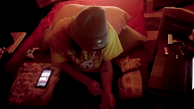 xxxTony999 online show from December 2024 07:18:02 AM