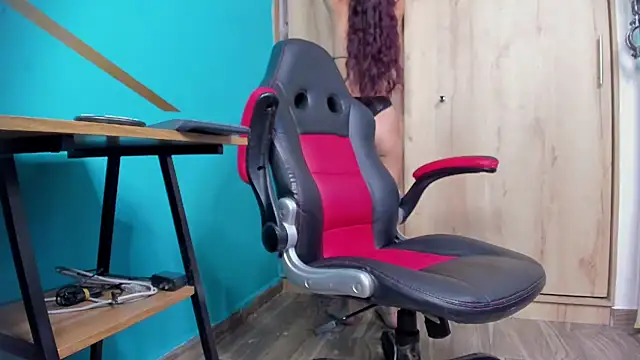 sophieandmarkls online show from December 2024 09:54:01 PM