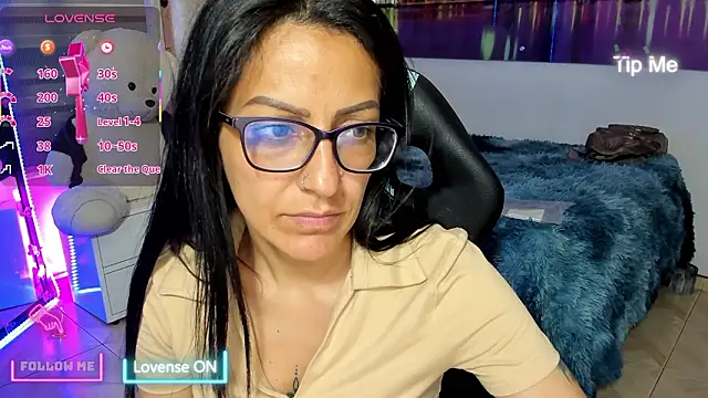 alma blue online show from February 2026 10:27:02 PM