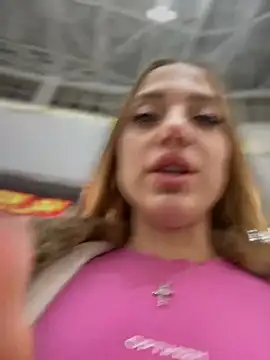 pinkstar  online show from December 2024 03:10:01 PM