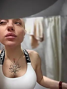 pinkstar  online show from October 2025 04:46:01 AM