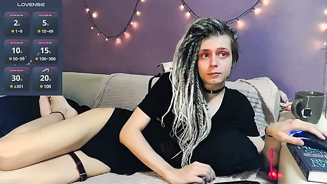 Littlepinkcat online show from March 2025 03:28:01 PM