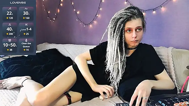 Littlepinkcat online show from March 2025 08:25:02 AM