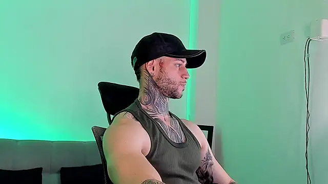 Snapshot of _jamesleandros1 chatting on July 2026 05:26:02 PM jamesleandros1 online show from July 2026 05:26:02 PM