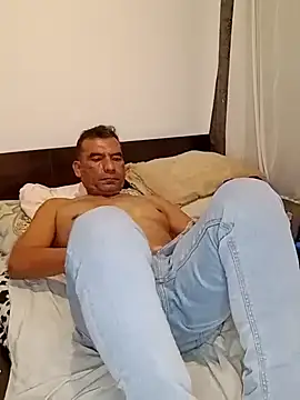 Daddy1972 online show from February 2025 08:03:01 PM