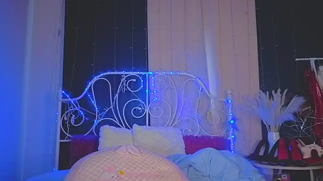 Funny Bunny online show from April 2026 01:58:02 AM