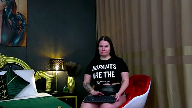 Snapshot of GeorgiaLerox chatting on February 2025 03:49:02 PM GeorgiaLerox online show from February 2025 03:49:02 PM