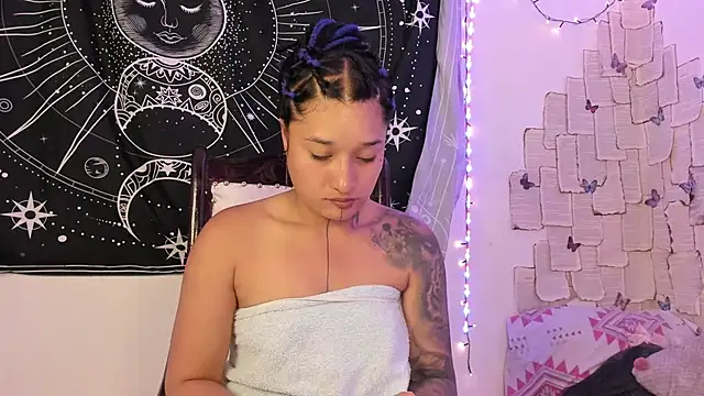 Snapshot of Eva_Lee_ chatting on September 2025 05:40:01 AM Eva Lee online show from September 2025 05:40:01 AM