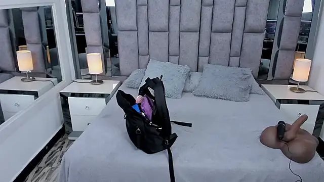 Snapshot of EMMAHILL1 chatting on January 2026 11:15:02 AM EMMAHILL1 online show from January 2026 11:15:02 AM