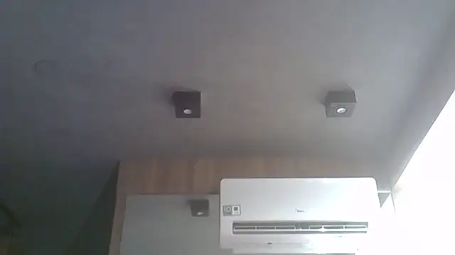 Skinny-Kitten online show from December 2025 04:12:02 PM