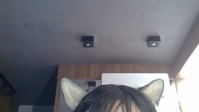 Skinny-Kitten online show from July 2026 10:23:01 AM
