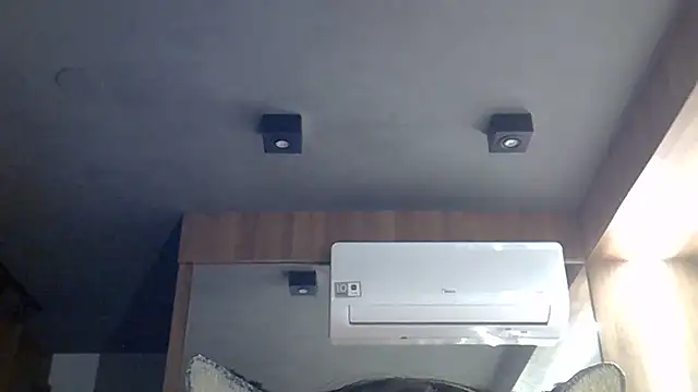 Skinny-Kitten online show from July 2026 09:41:01 PM