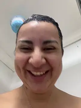 Abril Luv online show from February 2025 05:26:02 PM