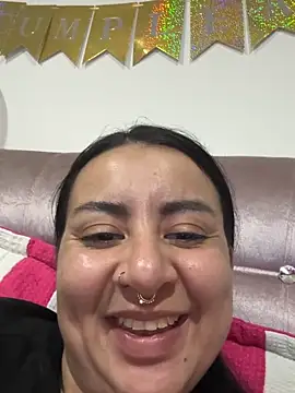 Abril Luv online show from February 2026 02:26:01 AM