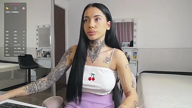 kendraaaa18 online show from December 2024 06:52:02 PM