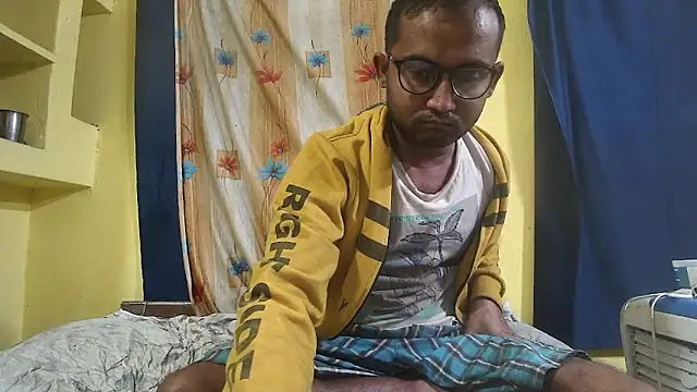 Cute boy2000 online show from December 2024 12:56:02 AM