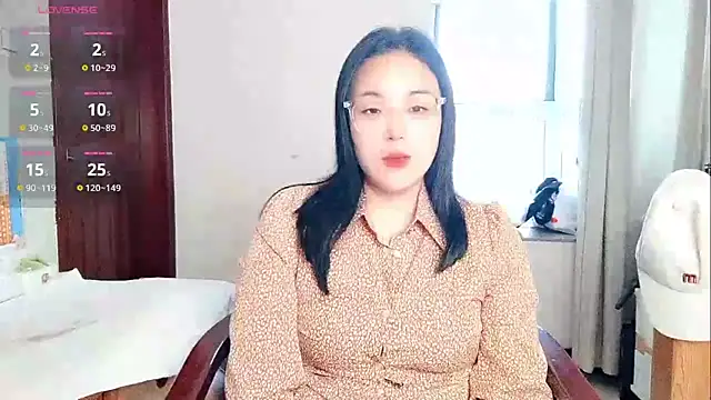 Vivianangn-e online show from April 2026 01:41:01 AM