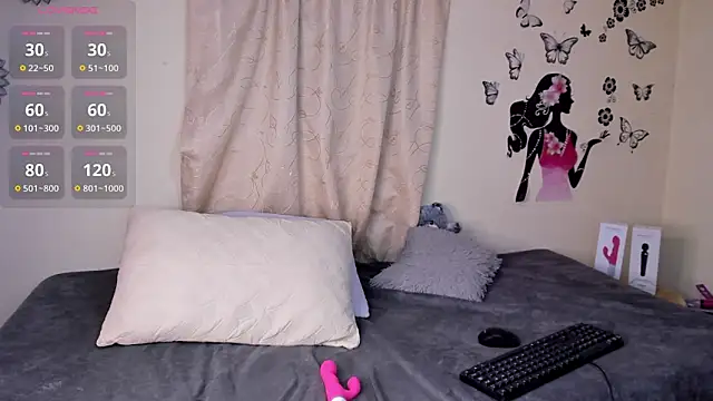 Snapshot of Juli_Castillo8 chatting on February 2025 08:53:01 PM Juli Castillo8 online show from February 2025 08:53:01 PM
