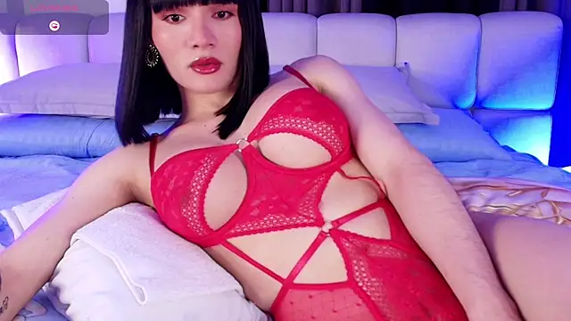 sweetieluna01 online show from June 2026 06:35:02 PM
