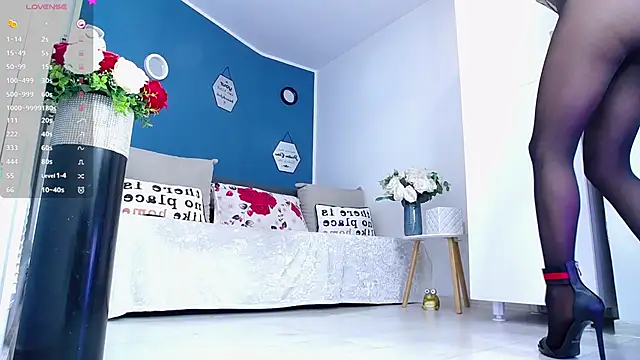 Aphrodite Amely online show from February 2026 04:03:02 PM