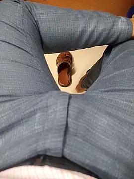 adicma123 online show from October 2025 06:25:02 AM