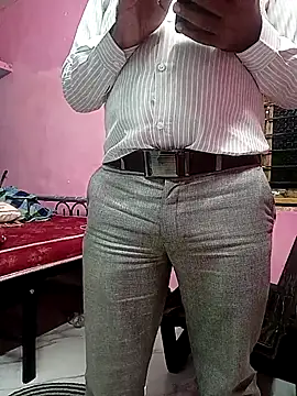 adicma123 online show from December 2025 02:58:02 PM