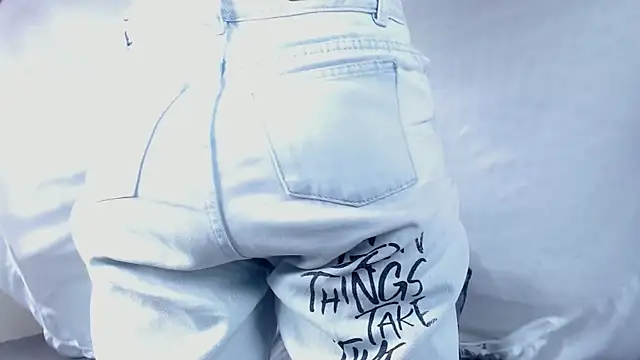 EmmaWilliamss online show from January 2026 05:27:02 PM