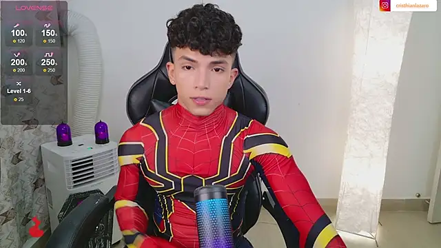 Snapshot of DannyMaximoff chatting on November 2025 11:26:02 PM DannyMaximoff online show from November 2025 11:26:02 PM