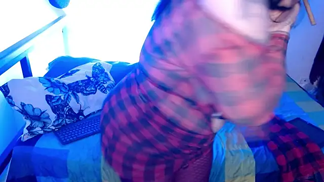 VampGirl1 online show from December 2025 12:00:02 PM