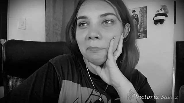 Snapshot of victoriaasaenz_ chatting on February 2025 03:51:01 AM victoriaasaenz online show from February 2025 03:51:01 AM