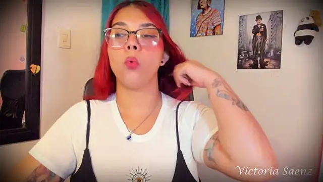 Snapshot of victoriaasaenz_ chatting on February 2025 01:03:01 AM victoriaasaenz online show from February 2025 01:03:01 AM