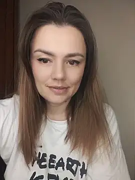 KrissSexi online show from April 2026 08:21:01 PM