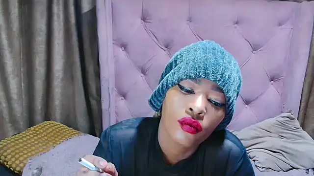 Snapshot of AFRICANGODDESSXXX chatting on June 2026 10:30:01 PM AFRICANGODDESSXXX online show from June 2026 10:30:01 PM