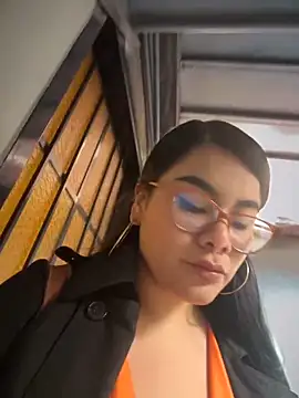 Insane Issa online show from December 2024 06:37:02 PM