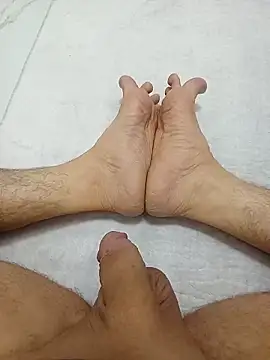 Hardapple01 online show from October 2025 09:10:02 PM