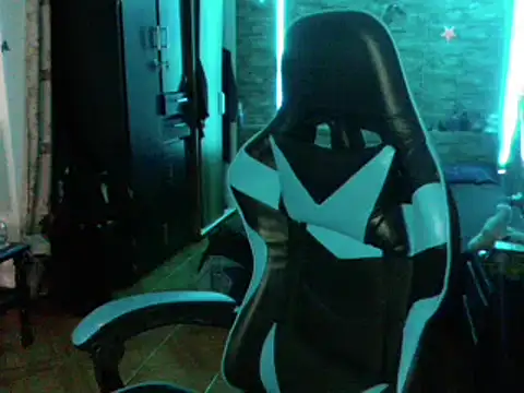 AngelaQueen  online show from December 2024 07:22:01 PM