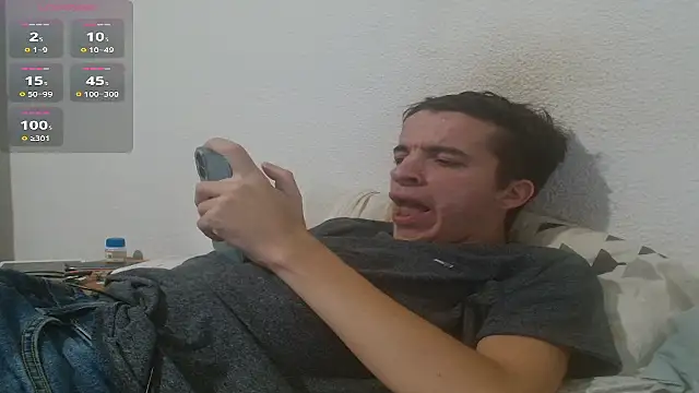 Tombgy07 online show from September 2025 07:41:01 PM