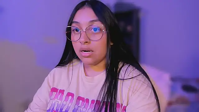 Snapshot of Soysofiarodrigu chatting on February 2025 07:15:02 PM Soysofiarodrigu online show from February 2025 07:15:02 PM