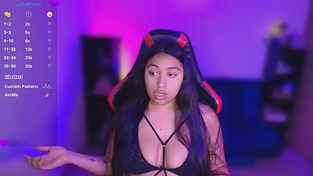 Snapshot of Soysofiarodrigu chatting on October 2025 11:48:01 PM Soysofiarodrigu online show from October 2025 11:48:01 PM