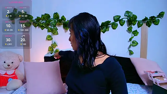 tati cardenas online show from October 2025 04:32:02 AM