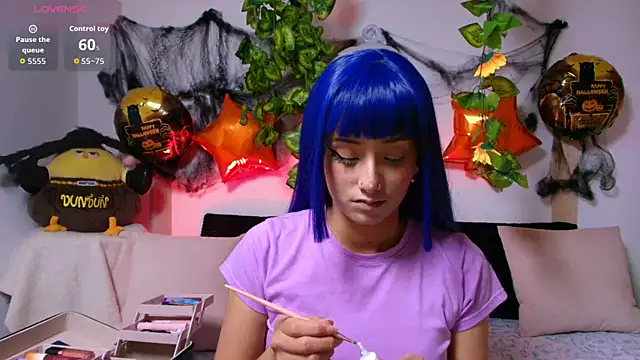 tati cardenas online show from October 2025 05:32:02 AM