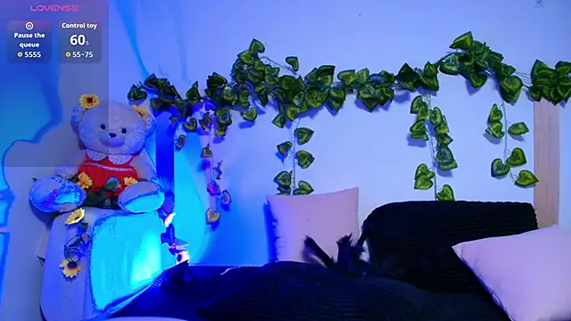 tati cardenas online show from December 2025 03:11:01 AM