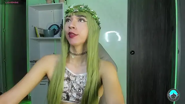 sofi elfqueen online show from February 2025 03:09:02 AM