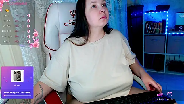 Snapshot of RaideneiX chatting on October 2025 02:31:01 AM RaideneiX online show from October 2025 02:31:01 AM